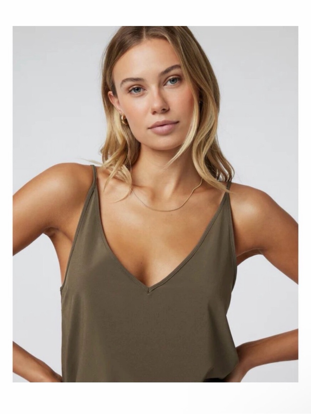 Vuori Villa Women's Tank - Picture 1 of 4